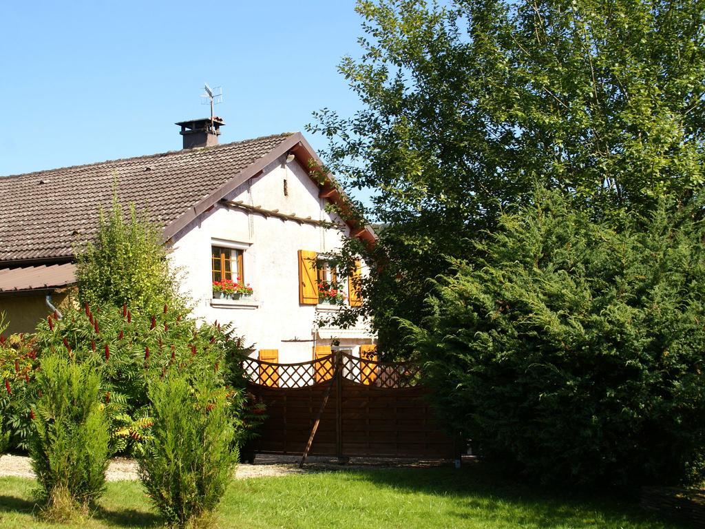 Holiday Home Near Chapelle Aux Bois Bains-les-Bains Exterior photo